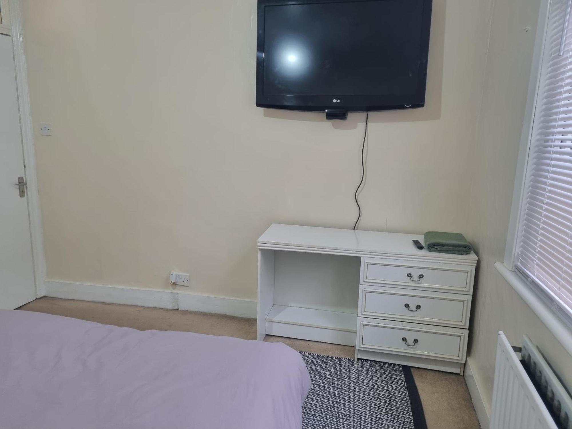 Private Rooms In Croydon London Thornton Heath Exterior foto